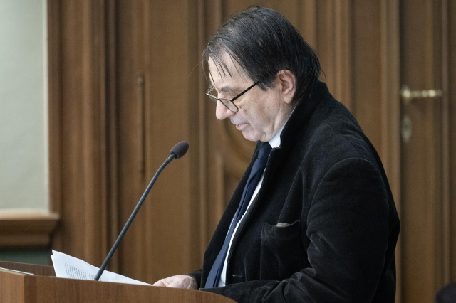 „Új kötetben – új perspektívából”: Ünnepi kiadványok az Akadémián 2.