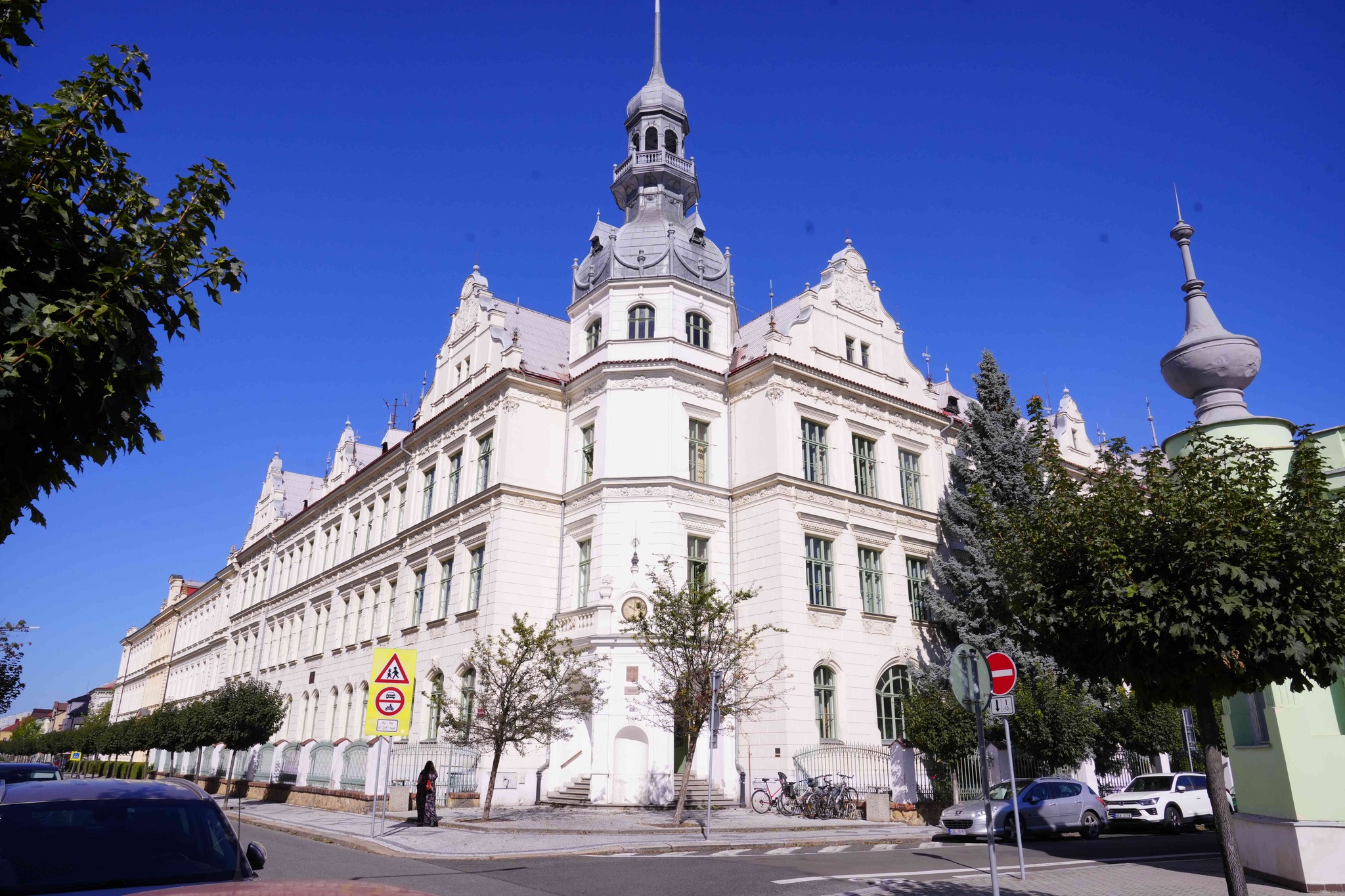 Nymburk nesouhlasí s omezením osmiletého gymnázia. Kraj vyzývá  k přehodnocení záměru