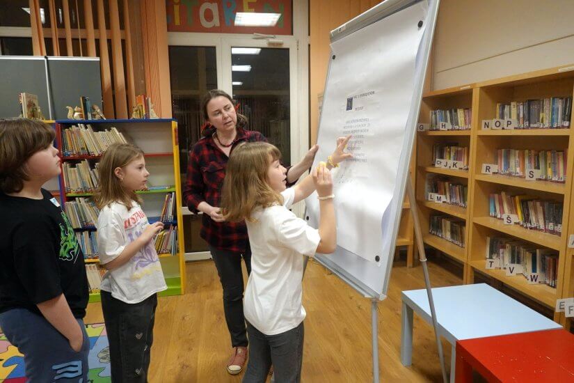 Pyžamová diskotéka v knižnici