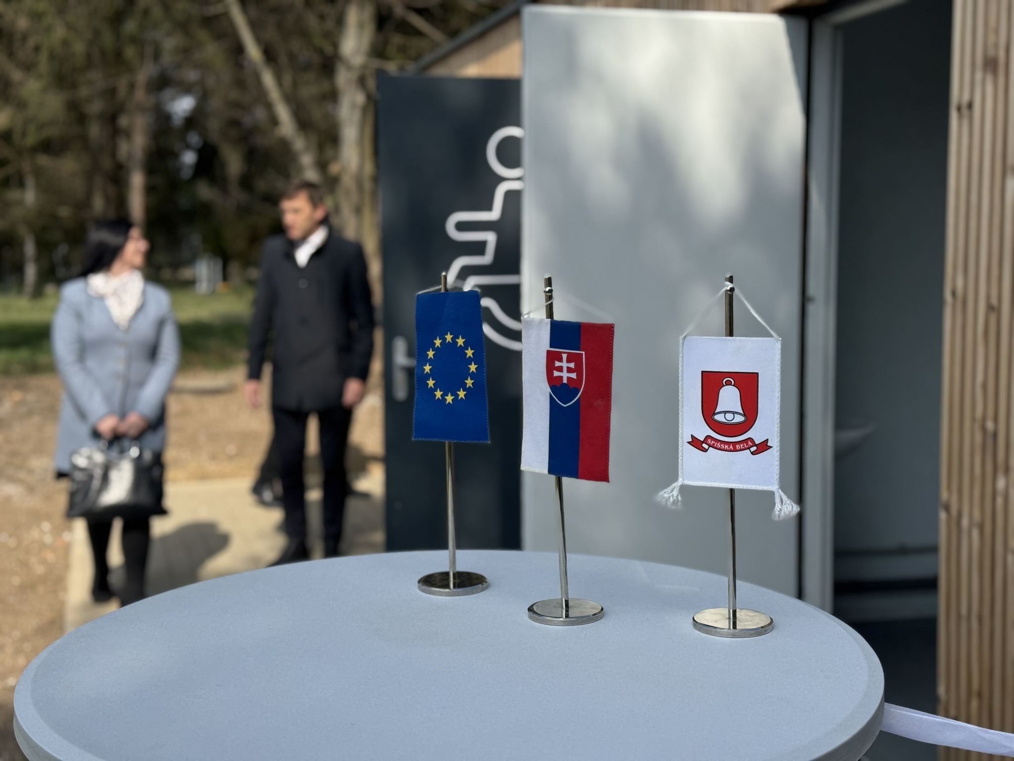 Kontajnerové WC pri Belianskom rybníku bolo oficiálne uvedené do užívania