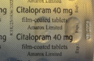 Precautionary recall of antidepressant medication due to manufacturing error