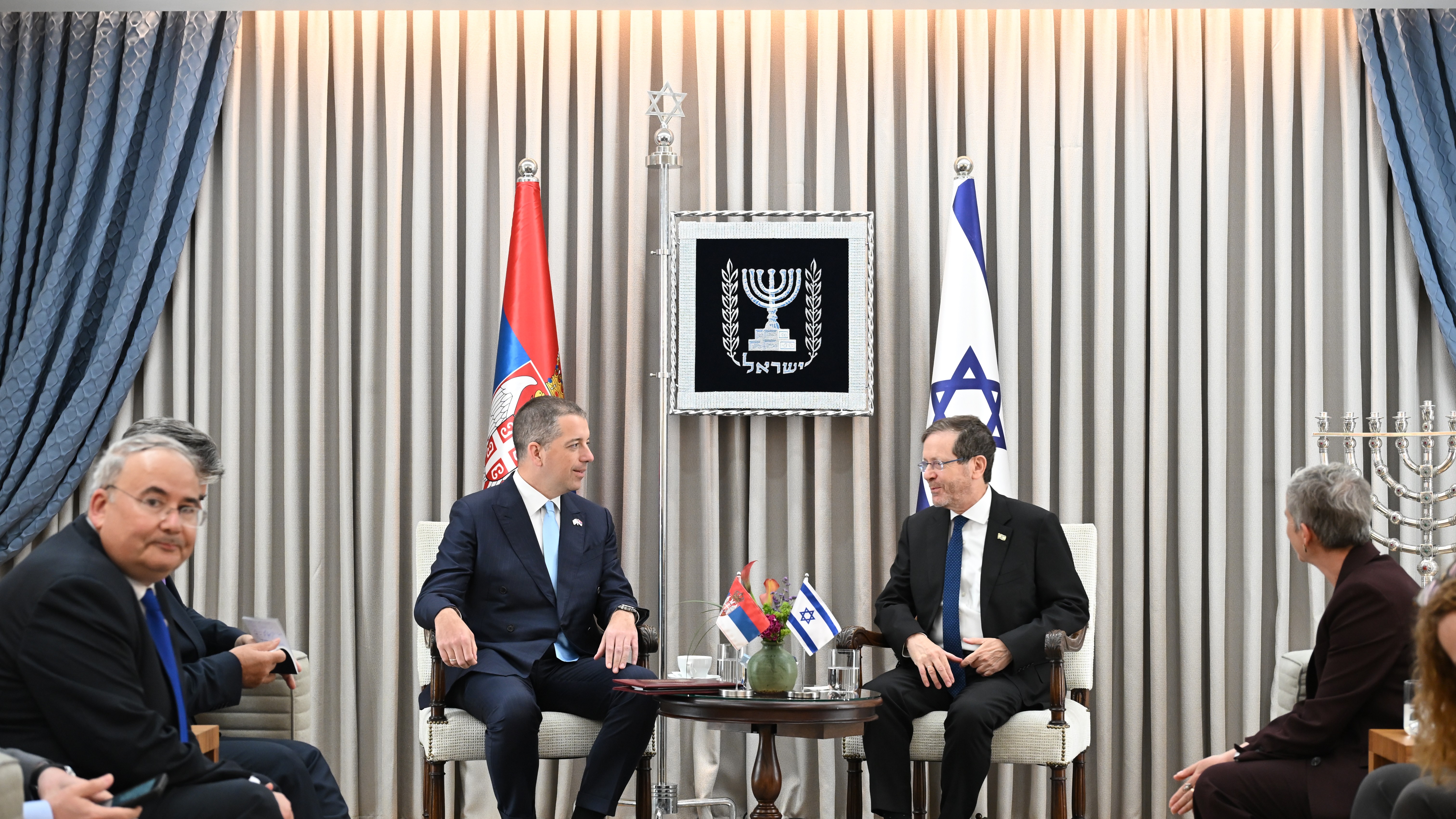 Министар Ђурић у Јерусалиму са израелским председником Херцогом