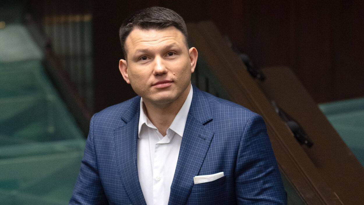 Zostałem dziś zatrzymany na lotnisku w Londynie…