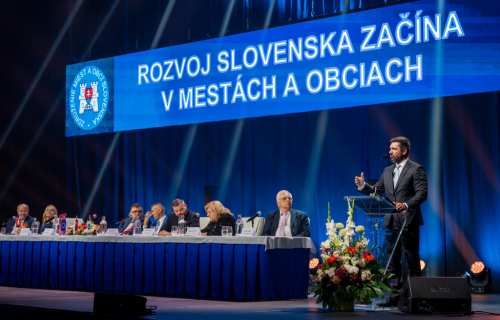 Minister Richard Takáč na 38. sneme ZMOS: Samosprávy sú základným pilierom fungovania štátu