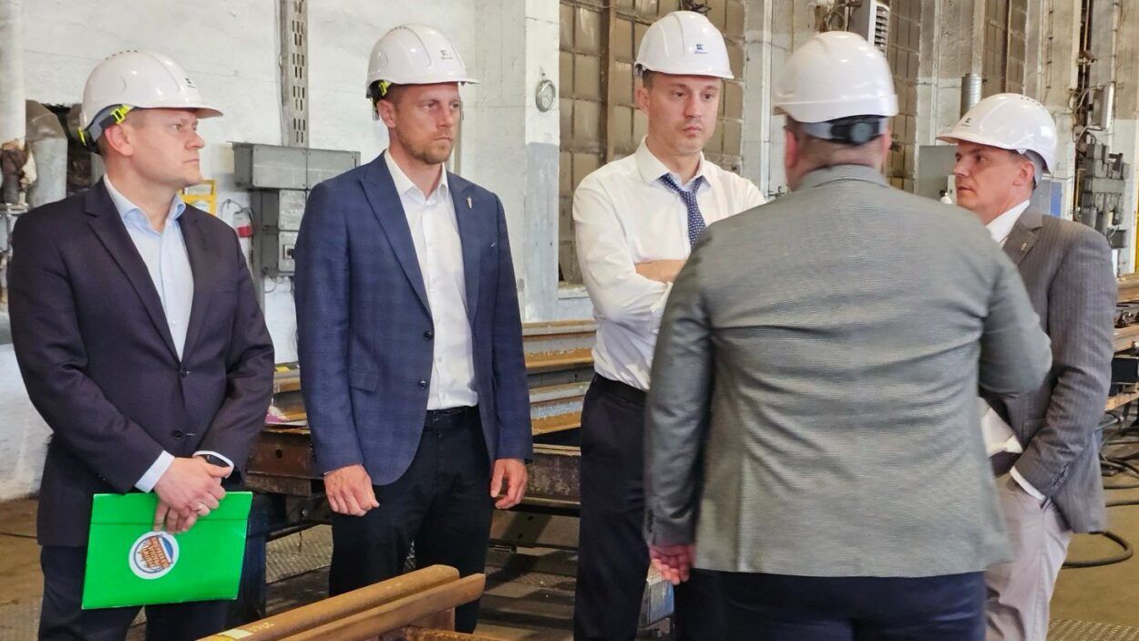 Władze Krakowa chcą zaorać przemysł na Rybitwach! Interwencja poselska