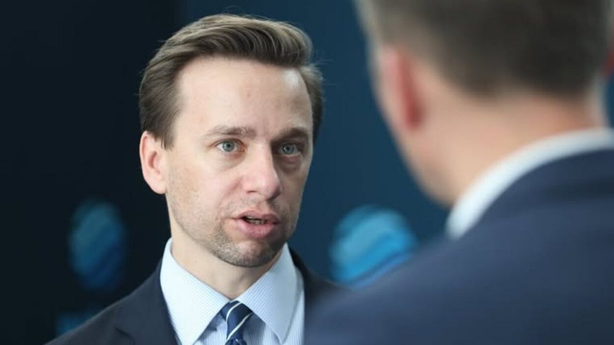 Zbieramy podpisy poselskie za wotum nieufności wobec Cienkowskiej