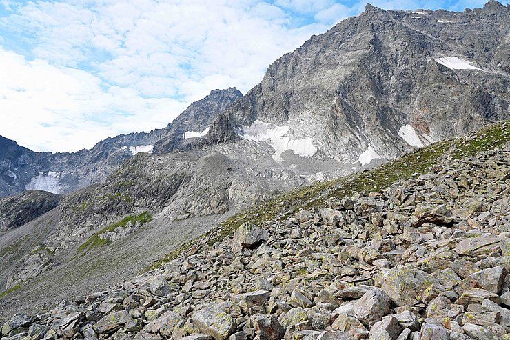 Sicher unterwegs beim Wandern in den Bergen