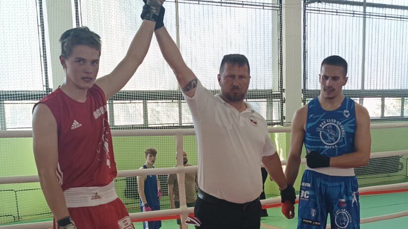Okolo ringu: medzinárodná liga boxu