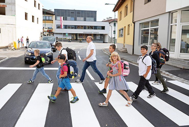 Fernpass-Paket: Durchgehender Gehsteig in Tarrenz fertiggestellt