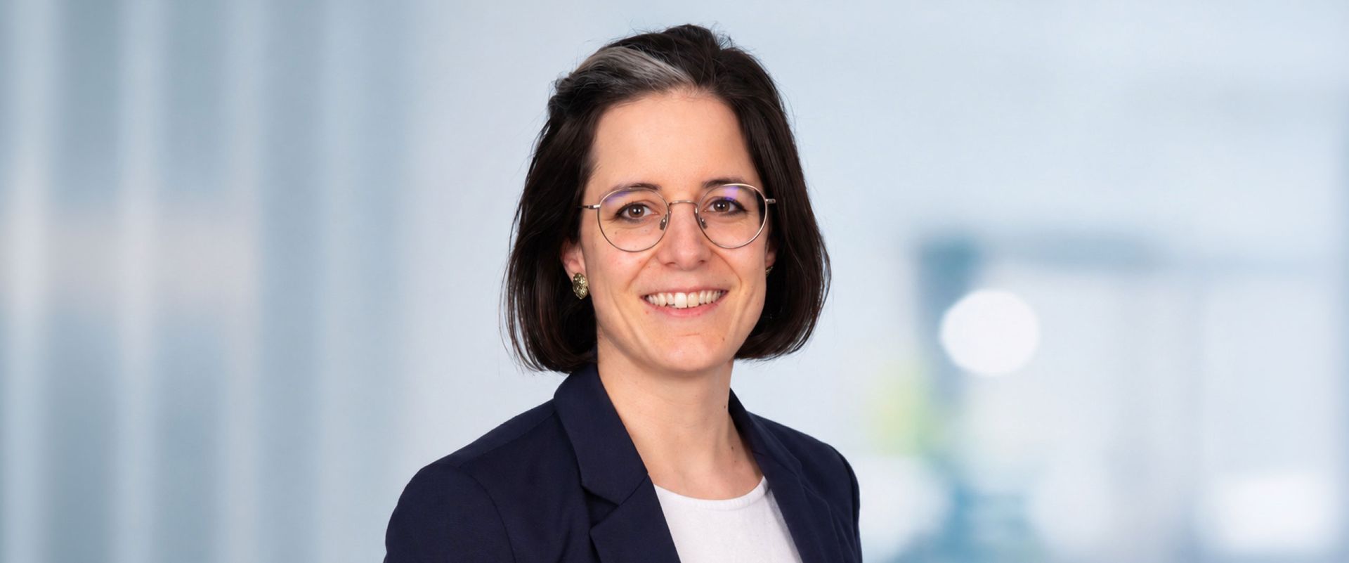 Internationale Auszeichnung für Bonner Augenforscherin: PD Dr. Kristina Pfau erhält erstmals als deutsche Ärztin den Career Development Award der Foundation Fighting Blindness