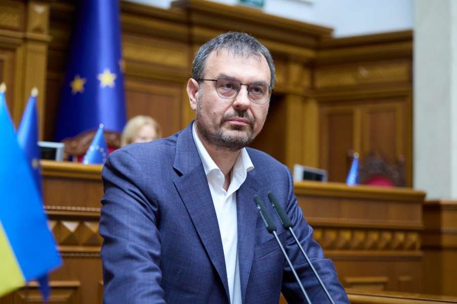 Данило Гетманцев: Усі кошти, що надійдуть до бюджету через зростання ставки податку на прибуток банків, будуть спрямовані на фінансування Сил оборони