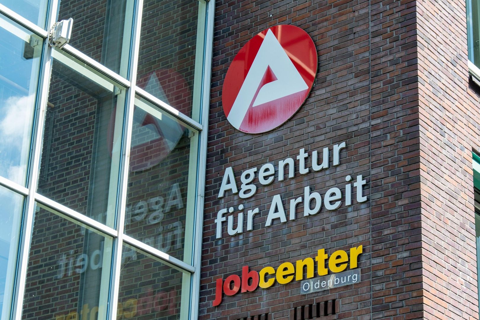 Grund­sicherung ersetzt Bürgergeld
