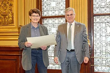 Hohe Würdigung für Prof. Dr. Kerstin Amann