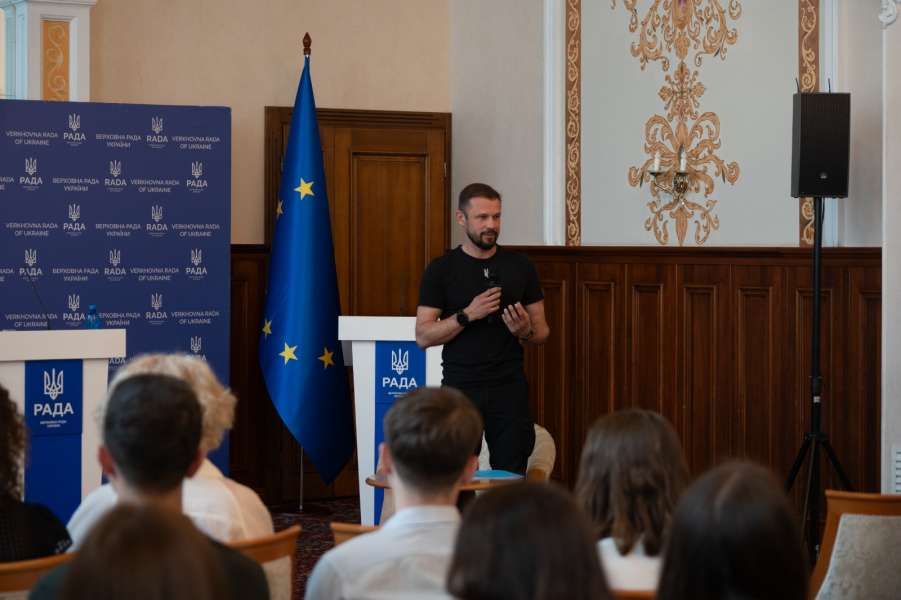 Голова Верховної Ради Руслан Стефанчук: «Нація продовжується, коли вона має інтелект і пам’ять»