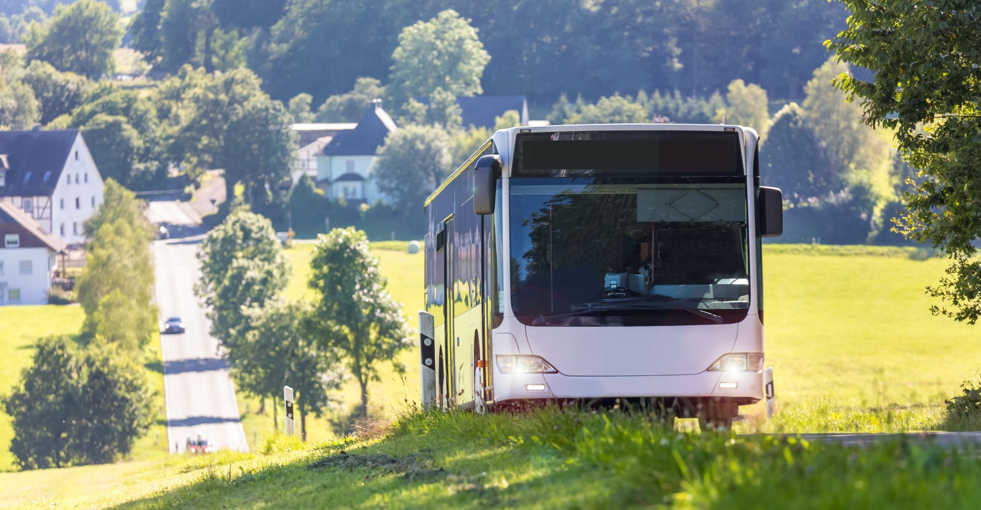Den öffentlichen Verkehr in Stadt und Land sichern und ausbauen