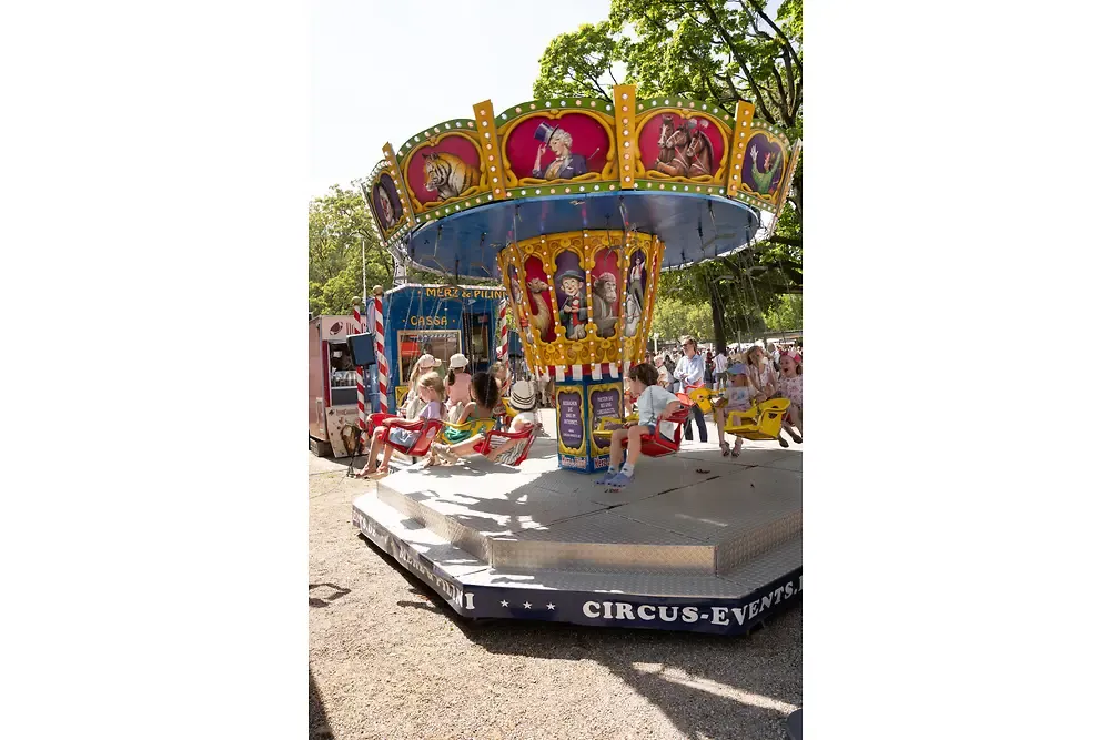Galoppsport, Familienfest und Jubiläumsstimmung auf der Düsseldorfer Rennbahn