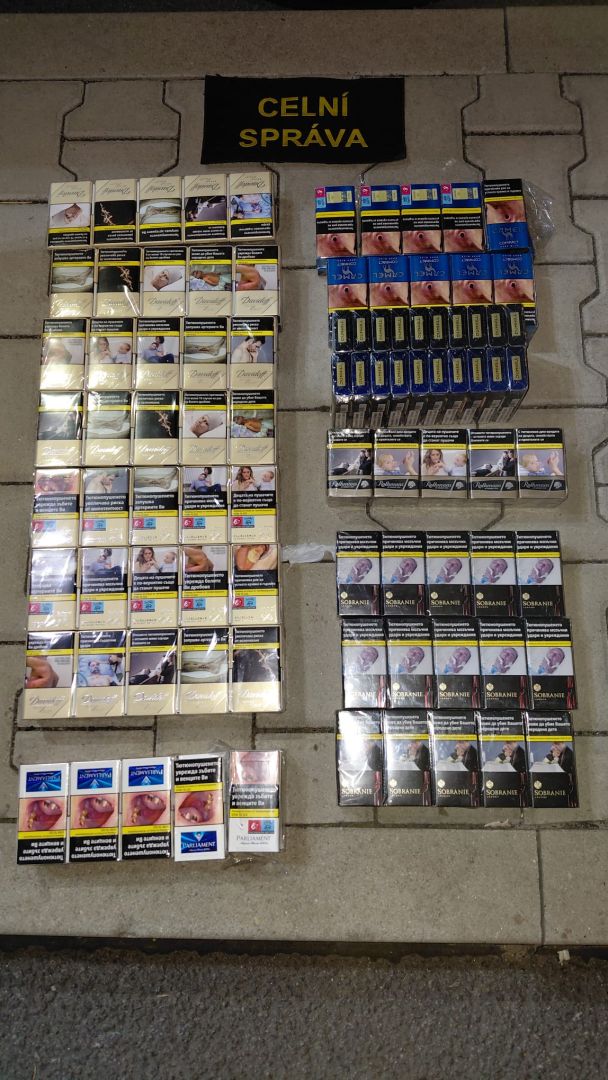 Řidiči stále zkoušejí pašovat cigarety