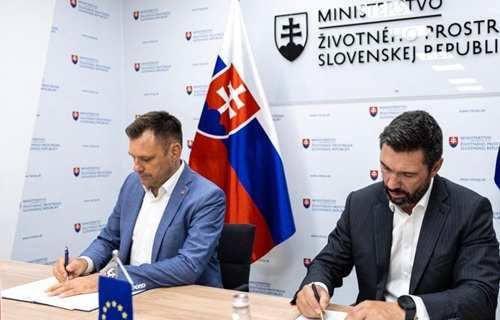 Taraba s Takáčom podpísali memorandum, ktoré vyvracia klamstvá o zonácii