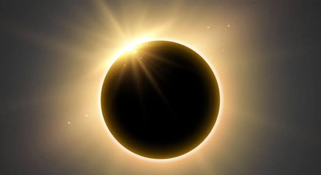 Alberto Jiménez Schuhmacher destaca en Onda Cero el potencial del eclipse para despertar nuevas vocaciones científicas