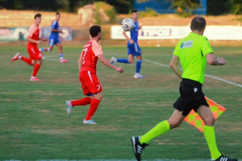 Futbalisti si z Rovinky priviezli tri body