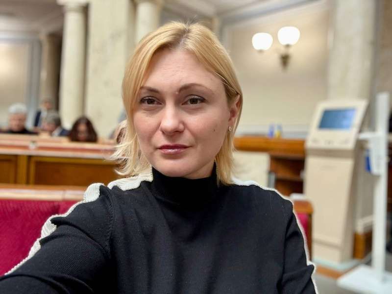 Євгенія Кравчук: Ніколи не пізно повертати своїх героїв на Батьківщину