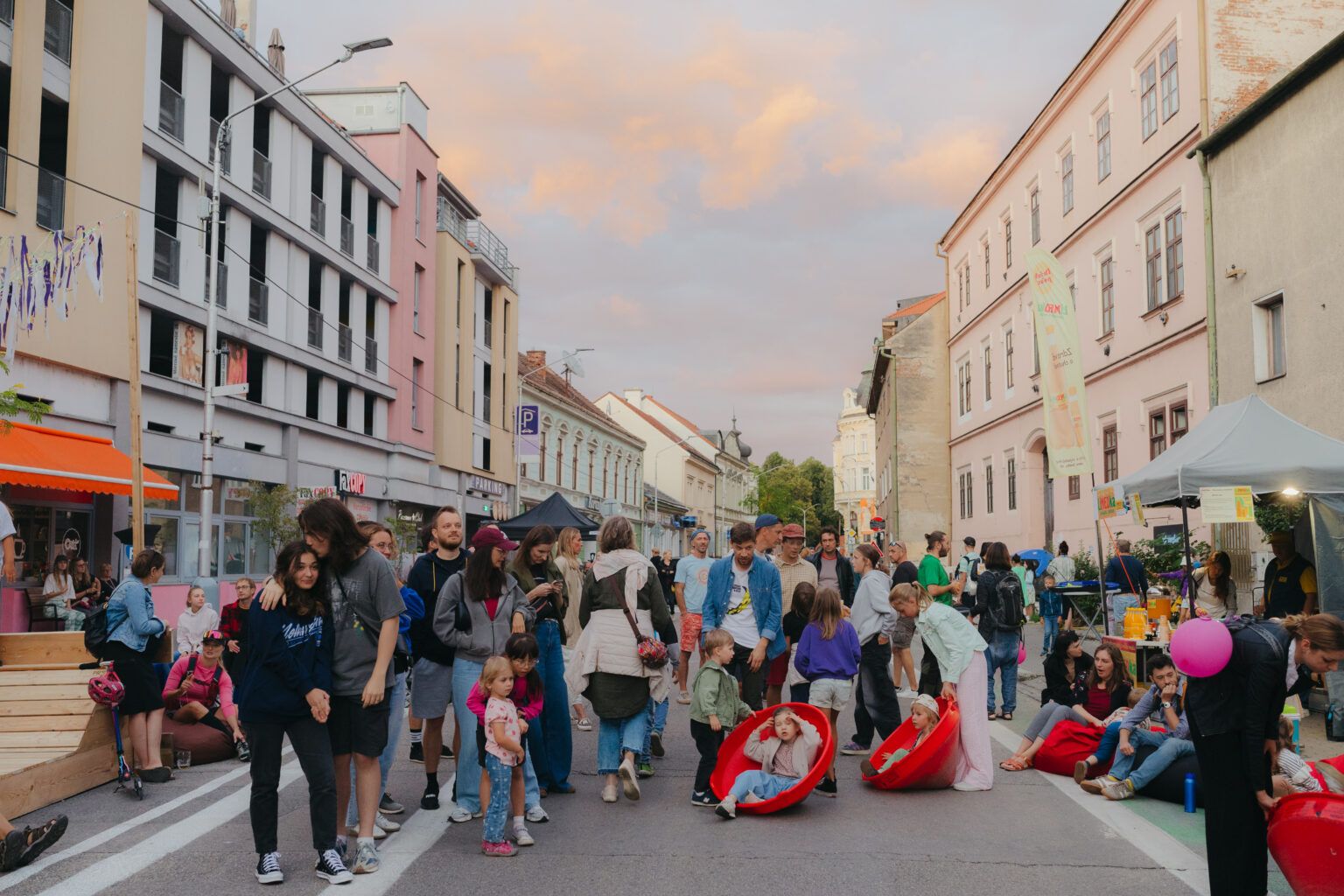 Palackého naživo dá tento rok priestor mladým. Ulicu zaplnia hudba, šport aj tvorba