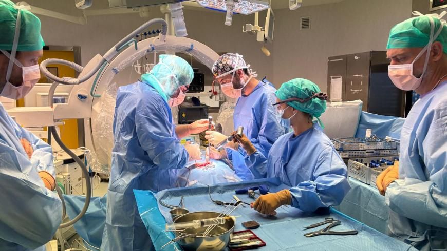 Neurochirurgia, una protesi su misura per un intervento complesso alla colonna vertebrale