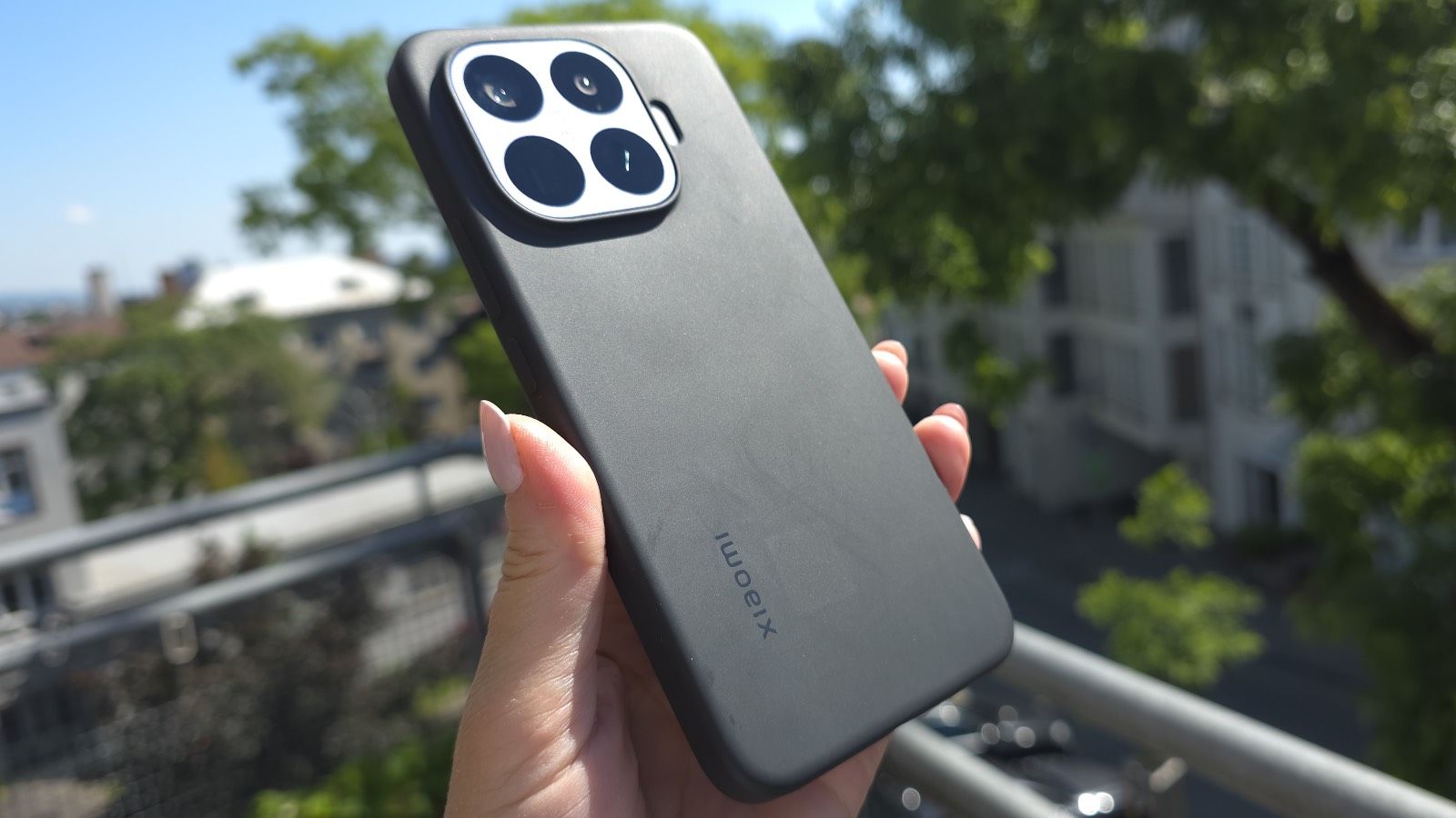 Xiaomi výrazne zdražuje telefóny. Začal v Japonsku