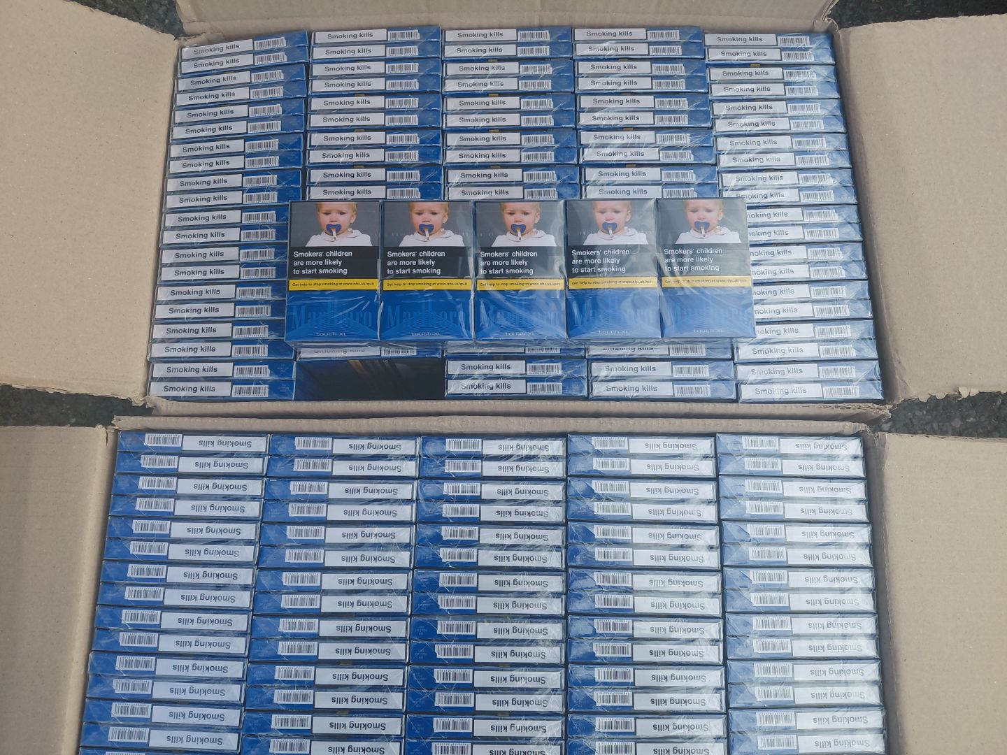 Celníci odhalili 330 tisíc neoznačených cigaret