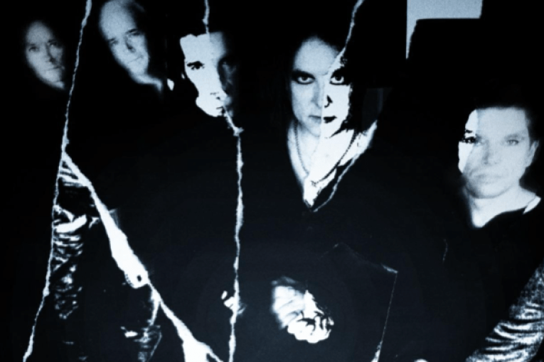 Rock en Seine : The Cure met en jeu la guitare de Robert Smith au profit de Médecins Sans Frontières