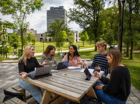 Campus Detachering breidt aanbod uit met studentenbijbanen buiten de universiteit