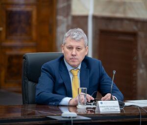 Cătălin Predoiu, ministrul Afacerilor Interne: „Consolidăm siguranța în jurul școlilor și adaptăm dispozitivele la riscurile din fiecare comunitate”