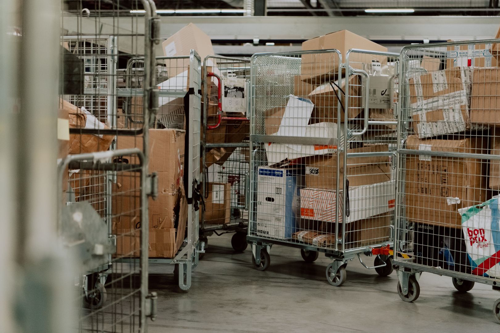 Bpost equips 93,000 parcel containers with live trackers to optimize its logistics flows