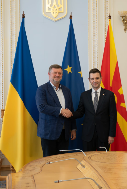 Олександр Корнієнко провів зустріч із Міністром закордонних справ і зовнішньої торгівлі Республіки Північна Македонія Тимчо Муцунським