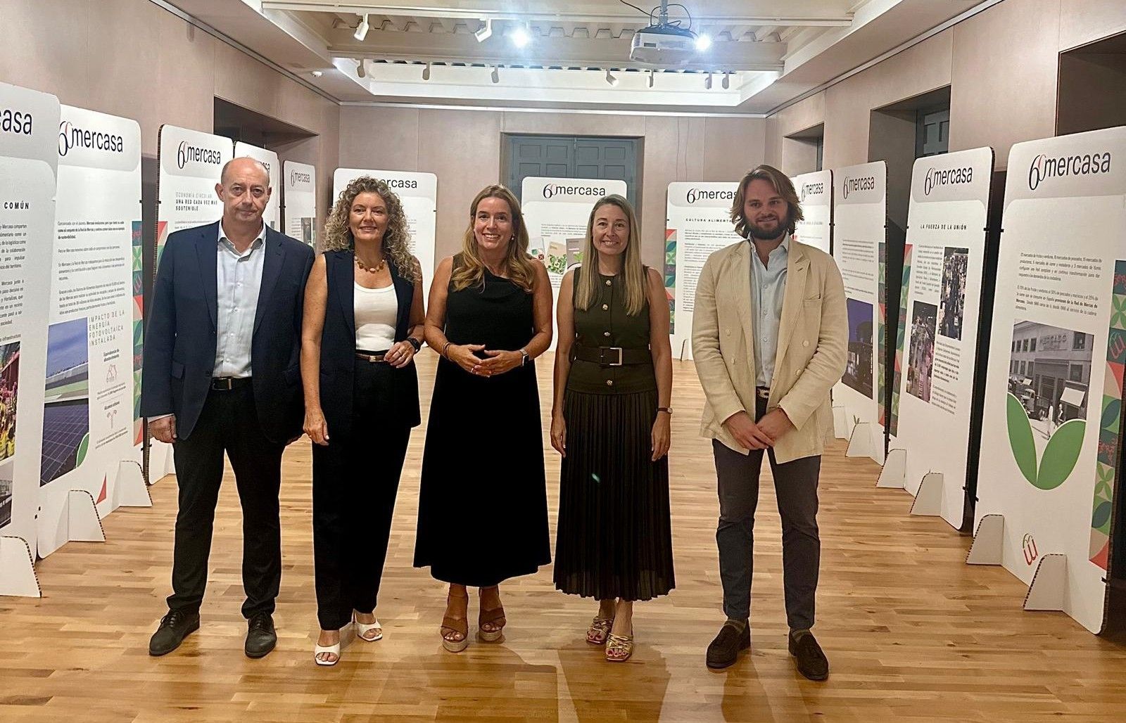 Alicante acoge la exposición de Mercasa, “Desde 1966 al servicio de la cadena alimenaria”