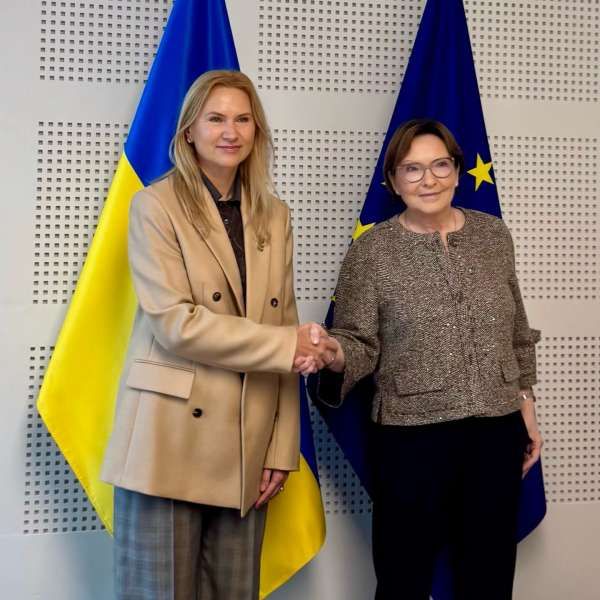 Європарламент проведе спеціальні слухання щодо злочинів росії проти українських дітей — Віцеспікерка Олена Кондратюк