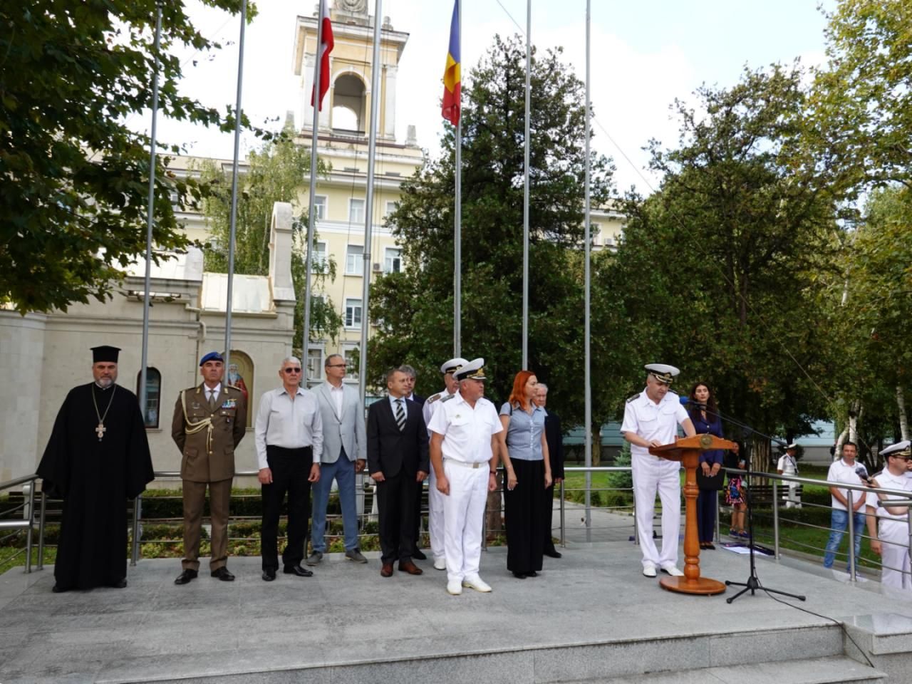 Бъдещи морски офицери положиха военна клетва