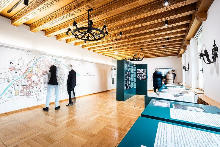 Letzte Chance: Abschließende Kuratorenführung im Landhaus