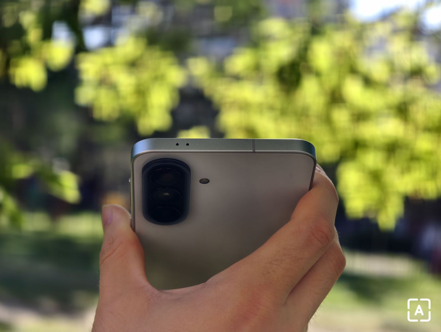 Samsung Galaxy A57 dostáva septembrovú záplatu. Na One UI 9.0 si ešte počkáte