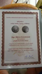 Cena svätej matky Terezy z Kalkaty pre Máriu Demeterovú z projektu Zachráňme životy