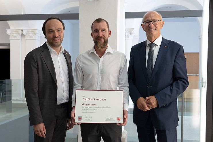 Paul-Flora-Preis 2026 an Fotokünstler Gregor Sailer feierlich verliehen
