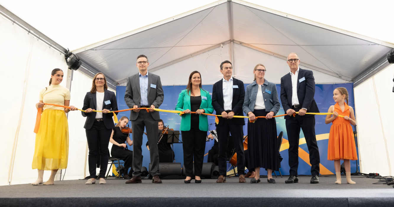 LUKS eröffnet neues Kinderspital und neue Frauenklinik