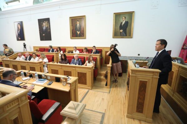 Velázquez señala que la transparencia, la humildad y el agradecimiento han sido los tres pilares que le han acompañado en estos tres años