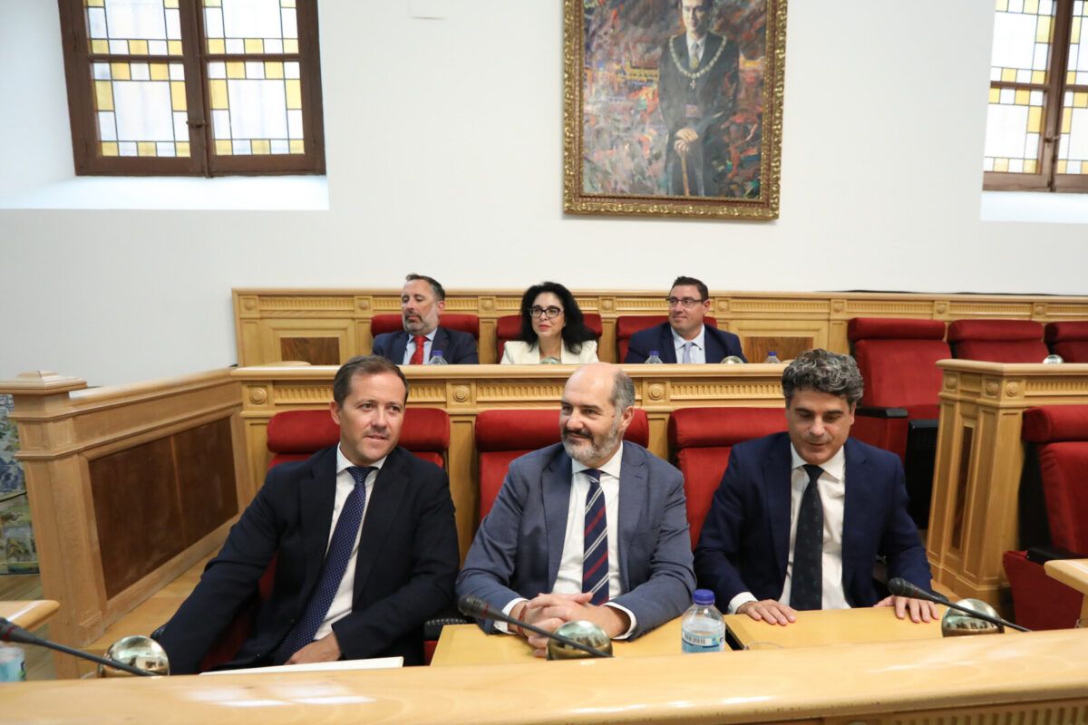 Velázquez reivindica el “cambio real” de Toledo frente a la parálisis y exige a las administraciones compromiso con los grandes proyectos