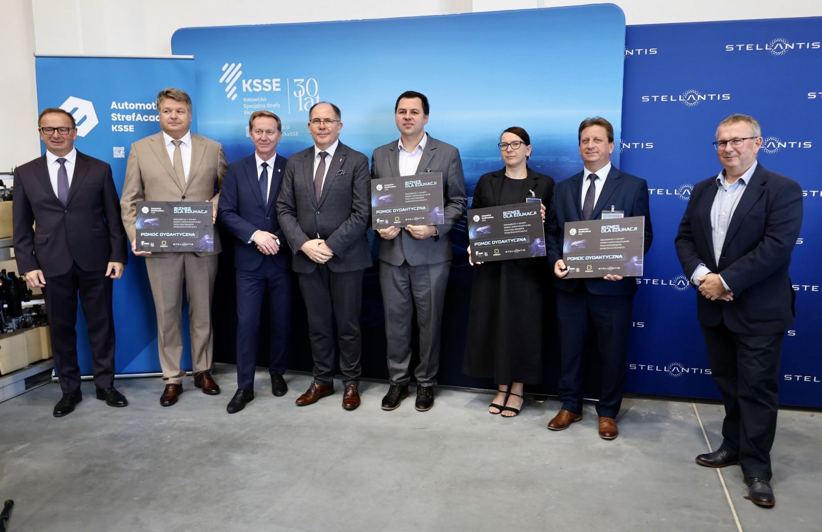 Nowoczesny sprzęt trafi na Wydział Transportu i Inżynierii Lotniczej