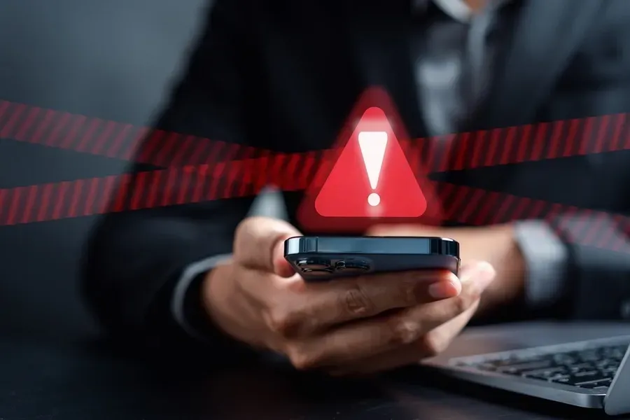 SMS-prevare: goljufi se izdajajo za otroke in prosijo za denar