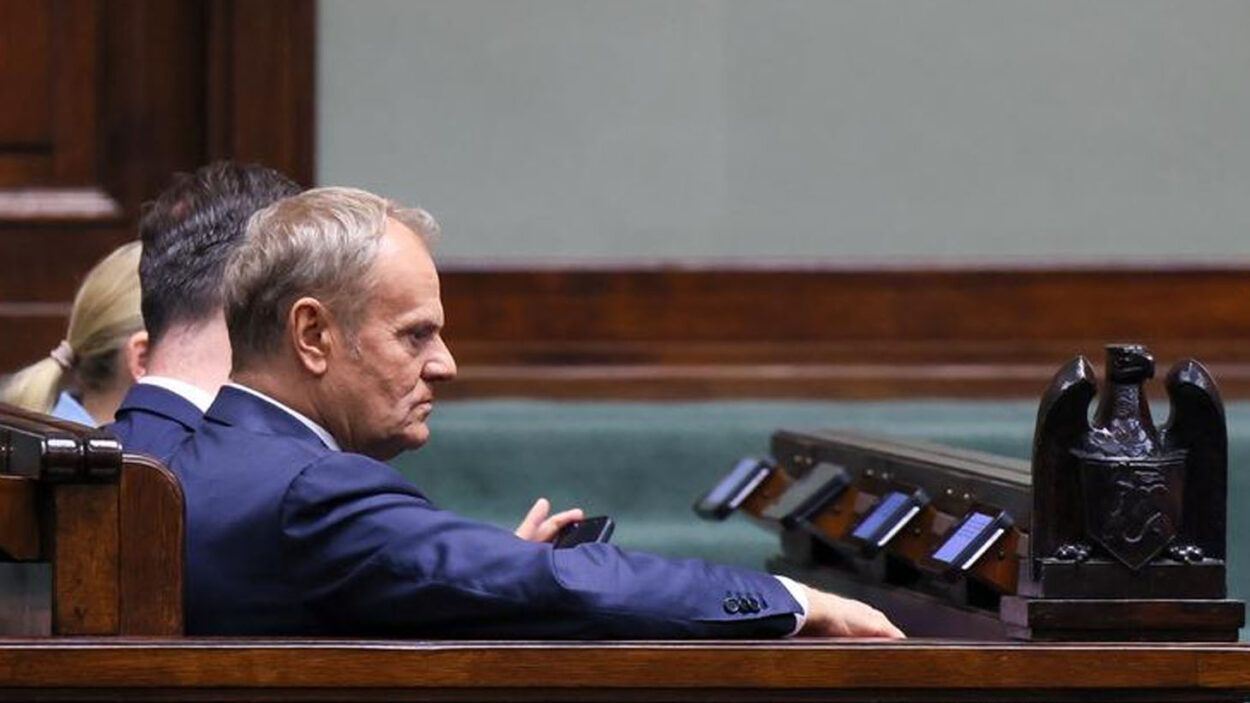 Gdzie ten tajny raport, Premierze?!