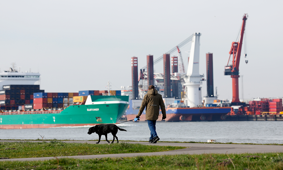 Noodzakelijke investeringen toekomst Rotterdamse haven en regio in kaart gebracht