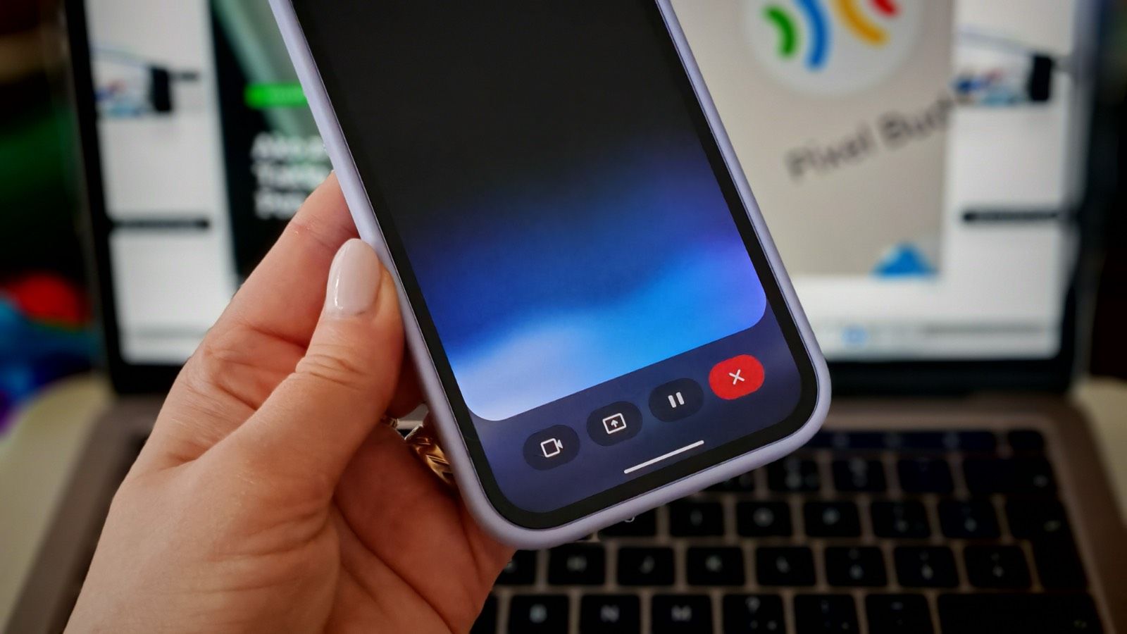 Gemini pri bezpečnostnom teste prenikol do systémov troch firiem. Google priznal incident