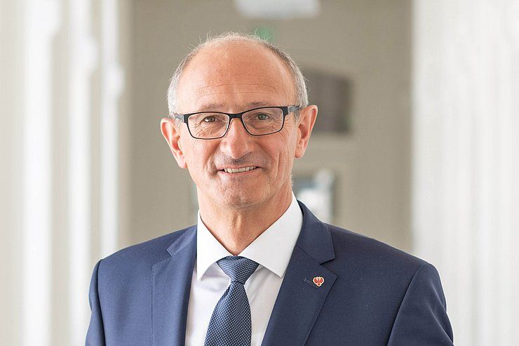 LH Mattle: „Bundesregierung kann eine Untersuchung für die Spritpreise einleiten“